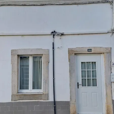 Casa Ibaia, Tipica E Acolhedora No Centro De